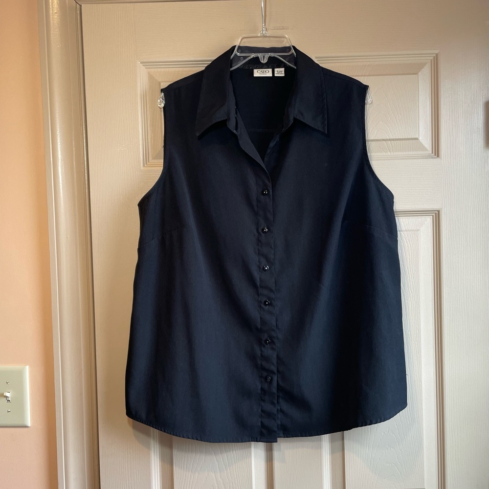 Cato Woman Black Sleeveless‎ Button-Down Collar Shirt, Poly/Spandex, Size 18/20W